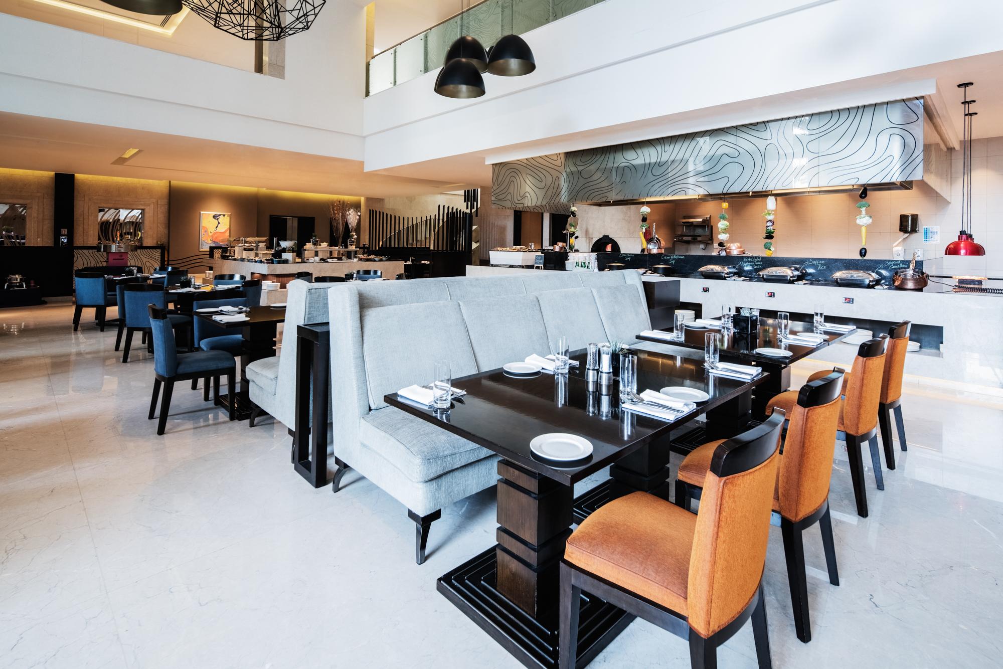 Radisson Collection Muscat, Hormuz Grand Ξενοδοχείο Εξωτερικό φωτογραφία The restaurant