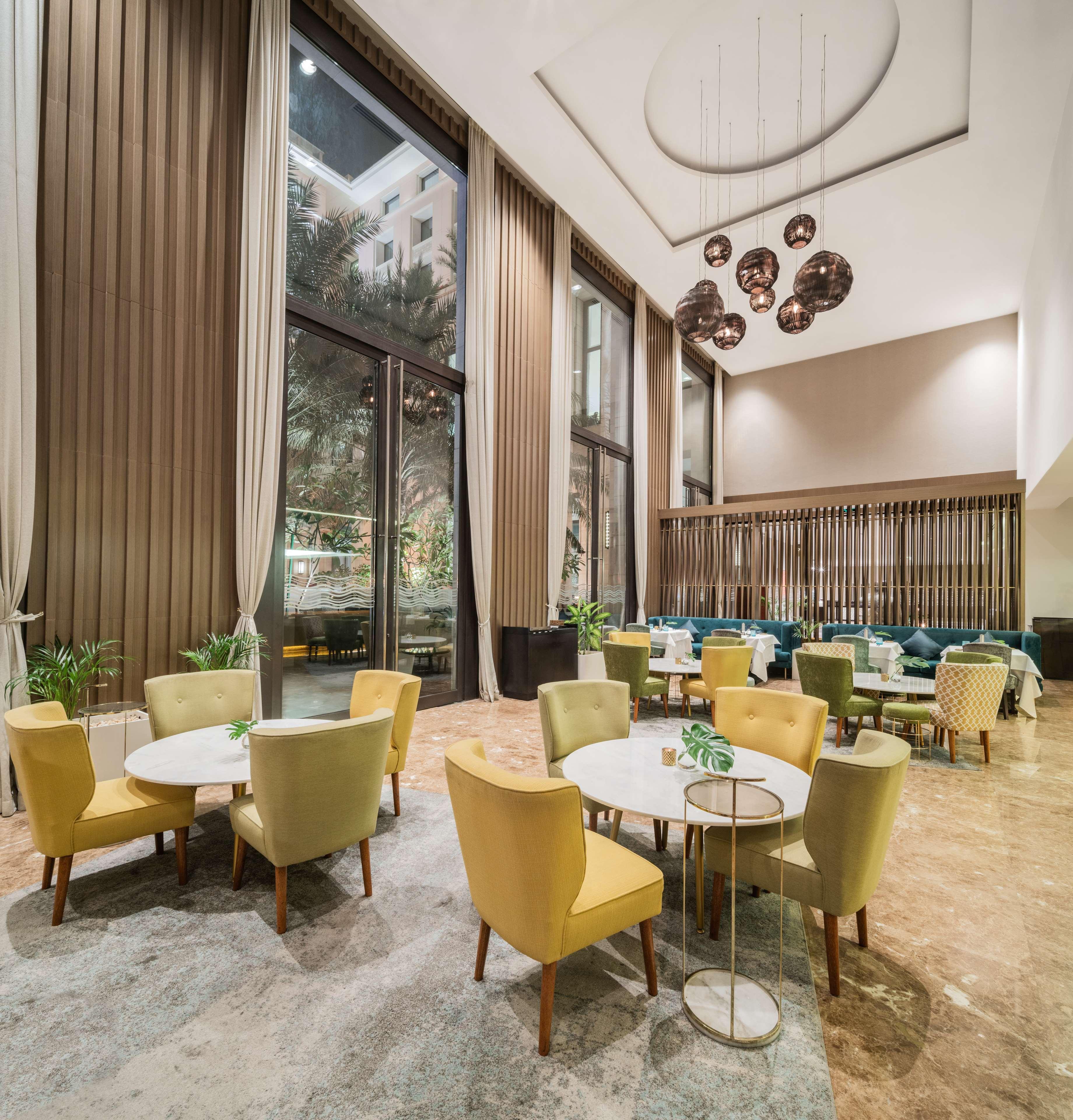 Radisson Collection Muscat, Hormuz Grand Ξενοδοχείο Εξωτερικό φωτογραφία The restaurant