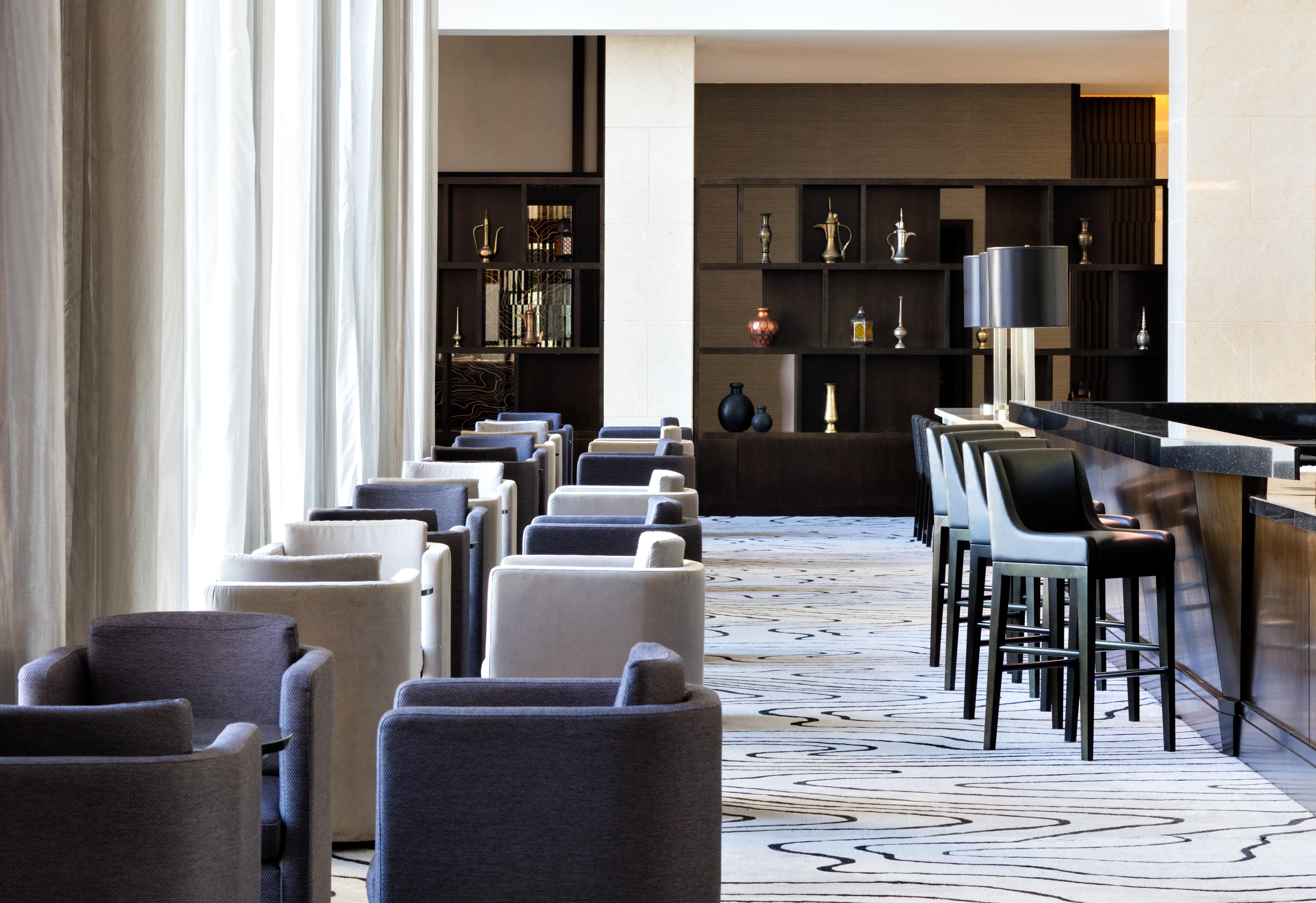 Radisson Collection Muscat, Hormuz Grand Ξενοδοχείο Εξωτερικό φωτογραφία The lounge at the airport